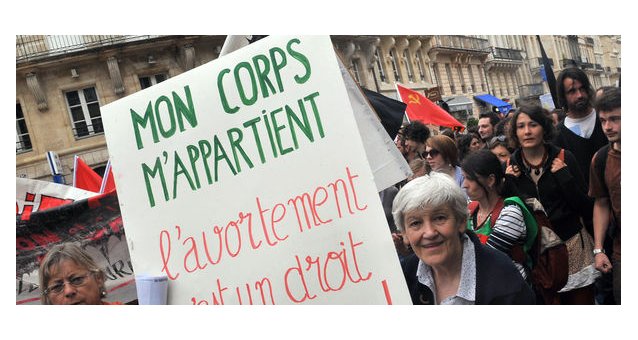 France : Projet de loi égalité F/H : les droits des femmes doivent être préservés