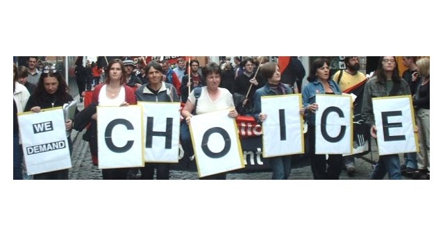 France : Un manifeste pour défendre le droit à l'avortement et légal dans le monde et à des services de santé sexuelle