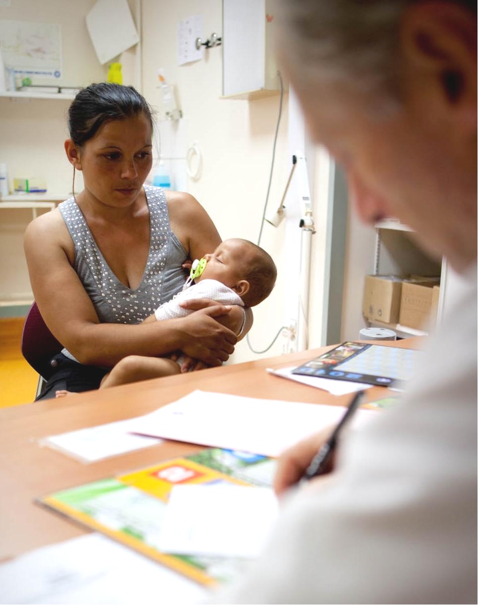 healthcare access migrant women