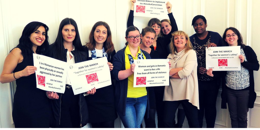 EWL staff and Youth delegation support March to end VAWG in Romania 14O