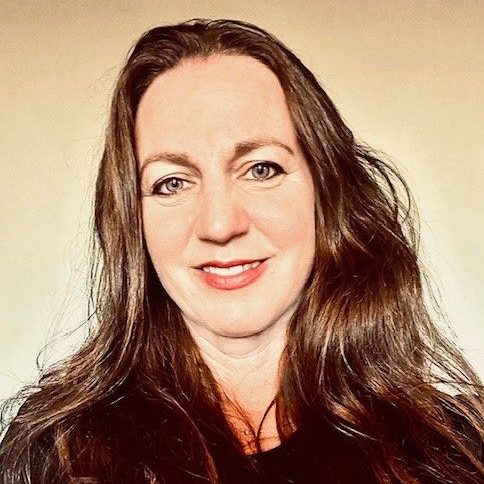 Victoria Vasey - Photo